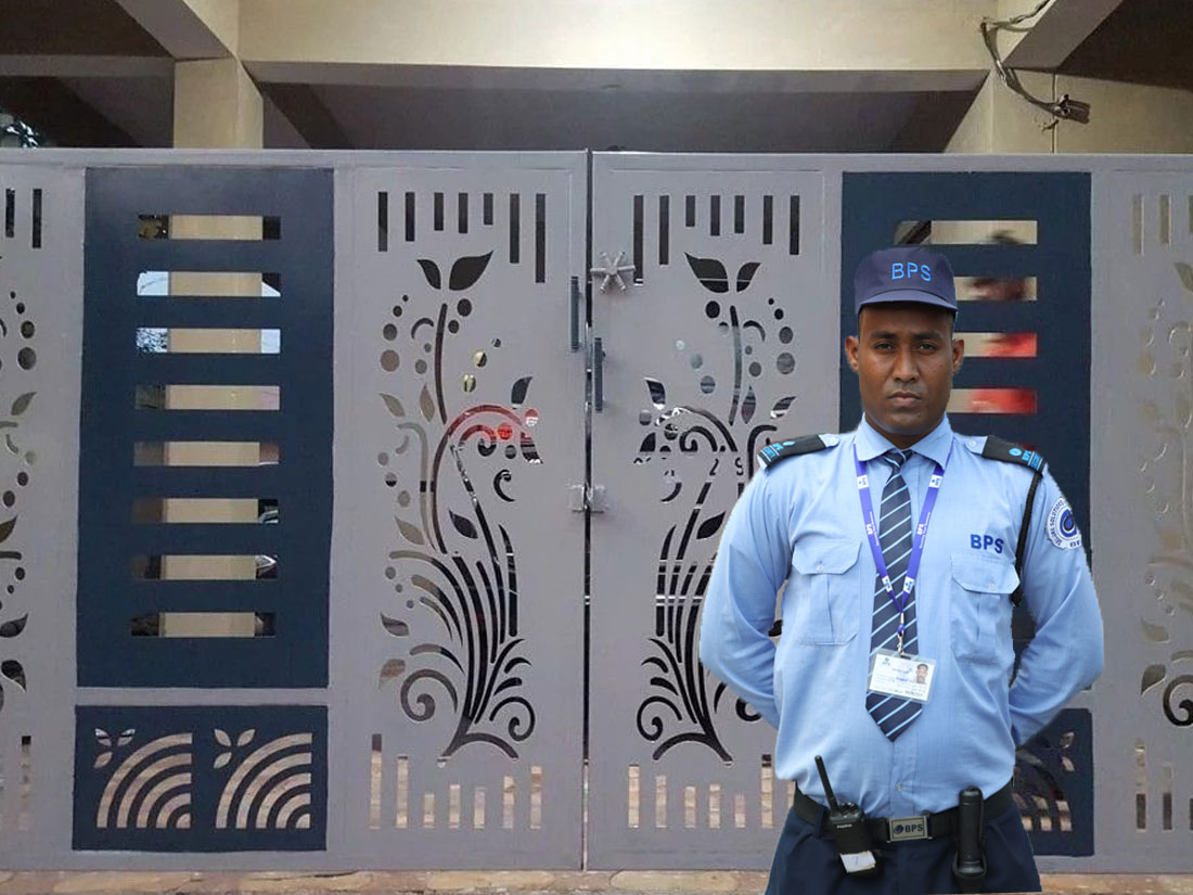 Residential Security Guard at door